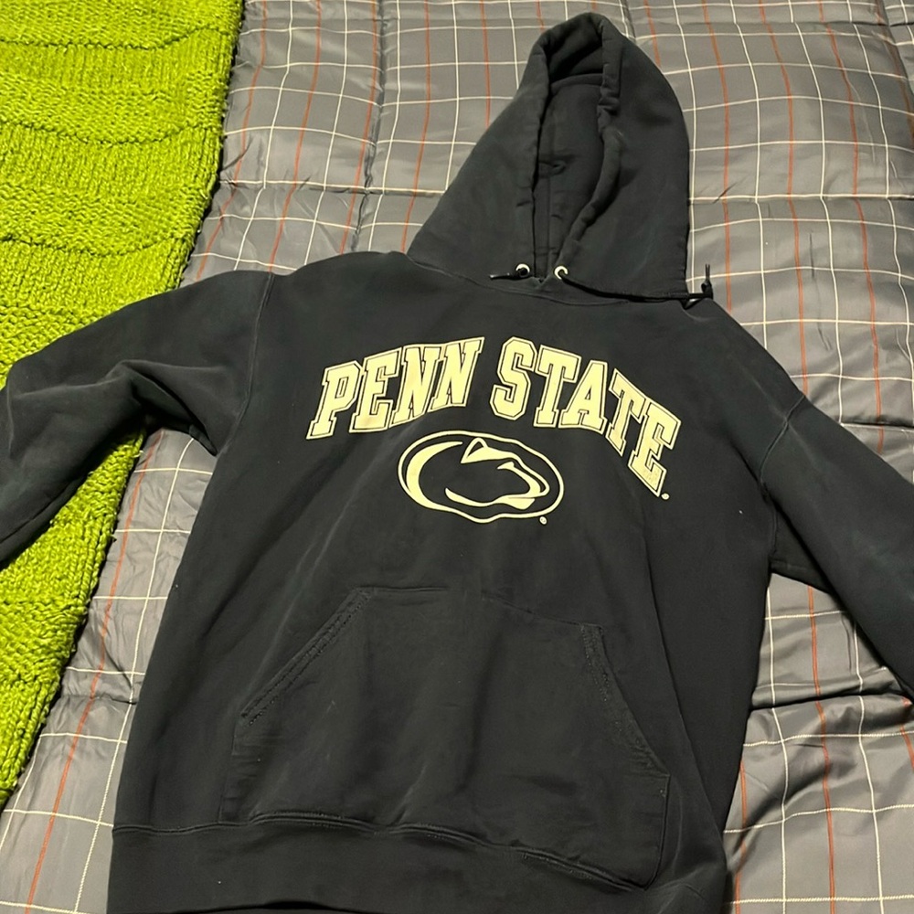 Penn State Hoodie
Size Small